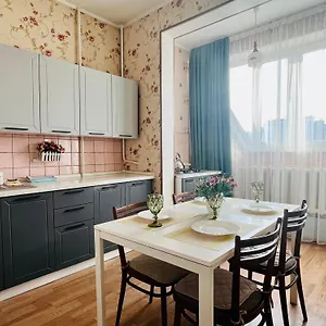 Cozy Three-room With Mountain View Апартаменты